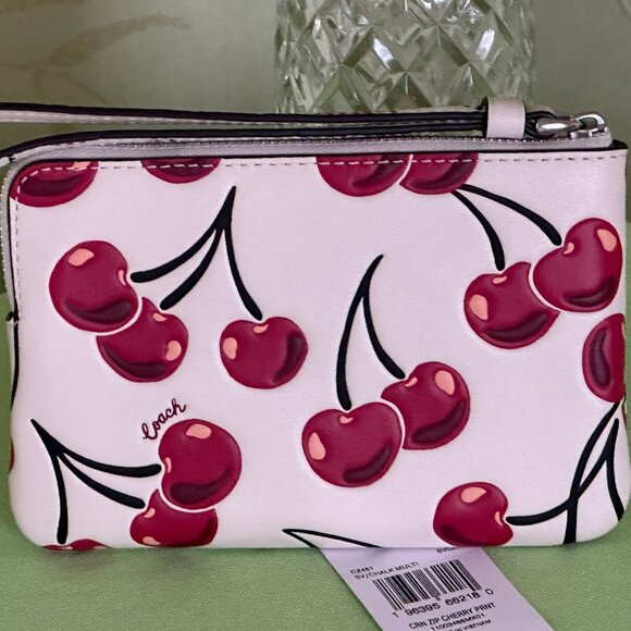 COACH SIGNATURE CHERRY CORNER ZIP WRISTLET:NWT CHALK/MULTI CZ451 - Picture 3 of 6